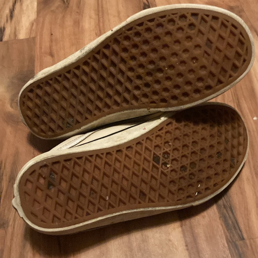 VANS - Picture 3 of 3